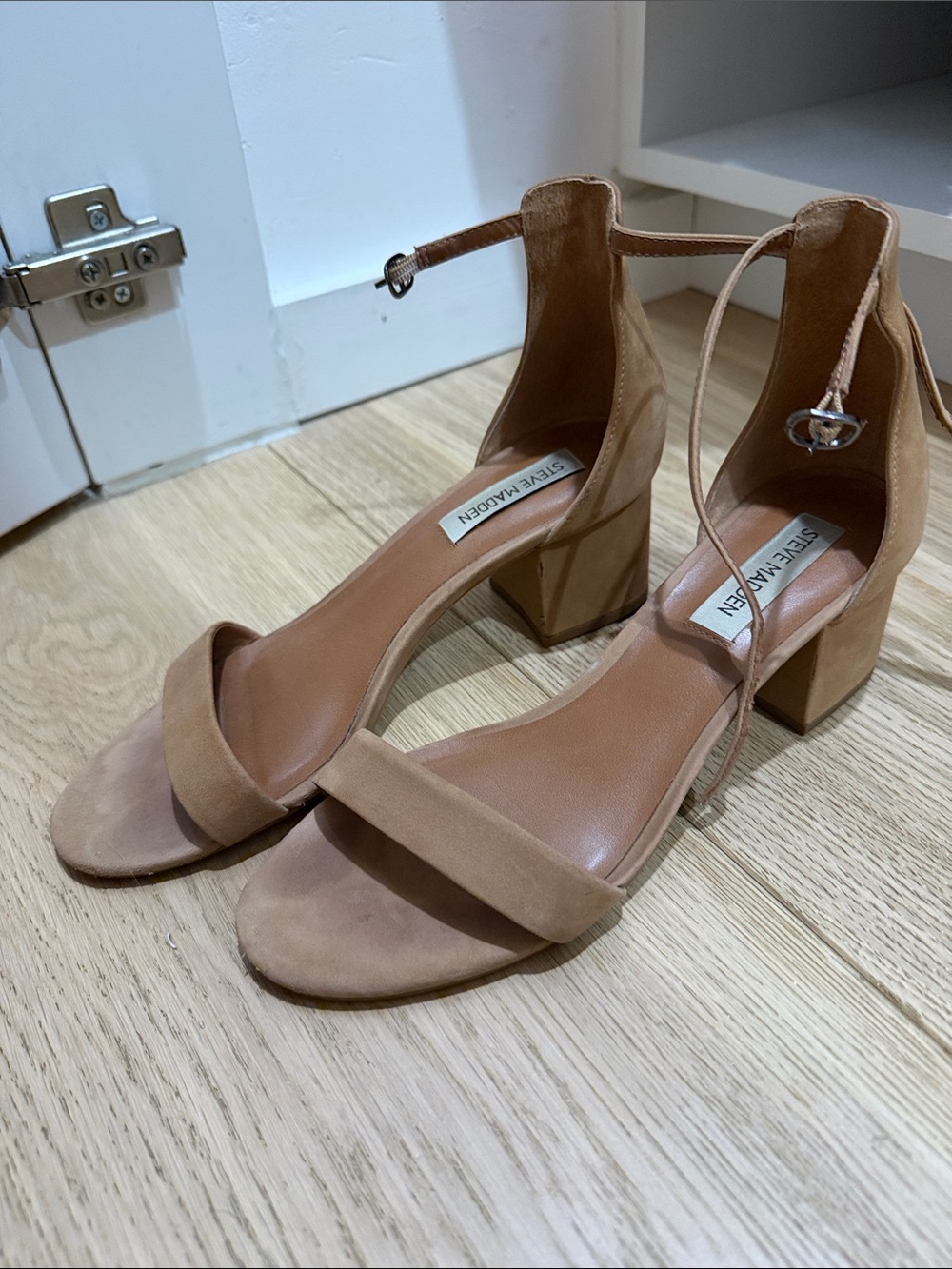 Steve Madden Tan Suede Block Heel Sandals with Ankle Tie